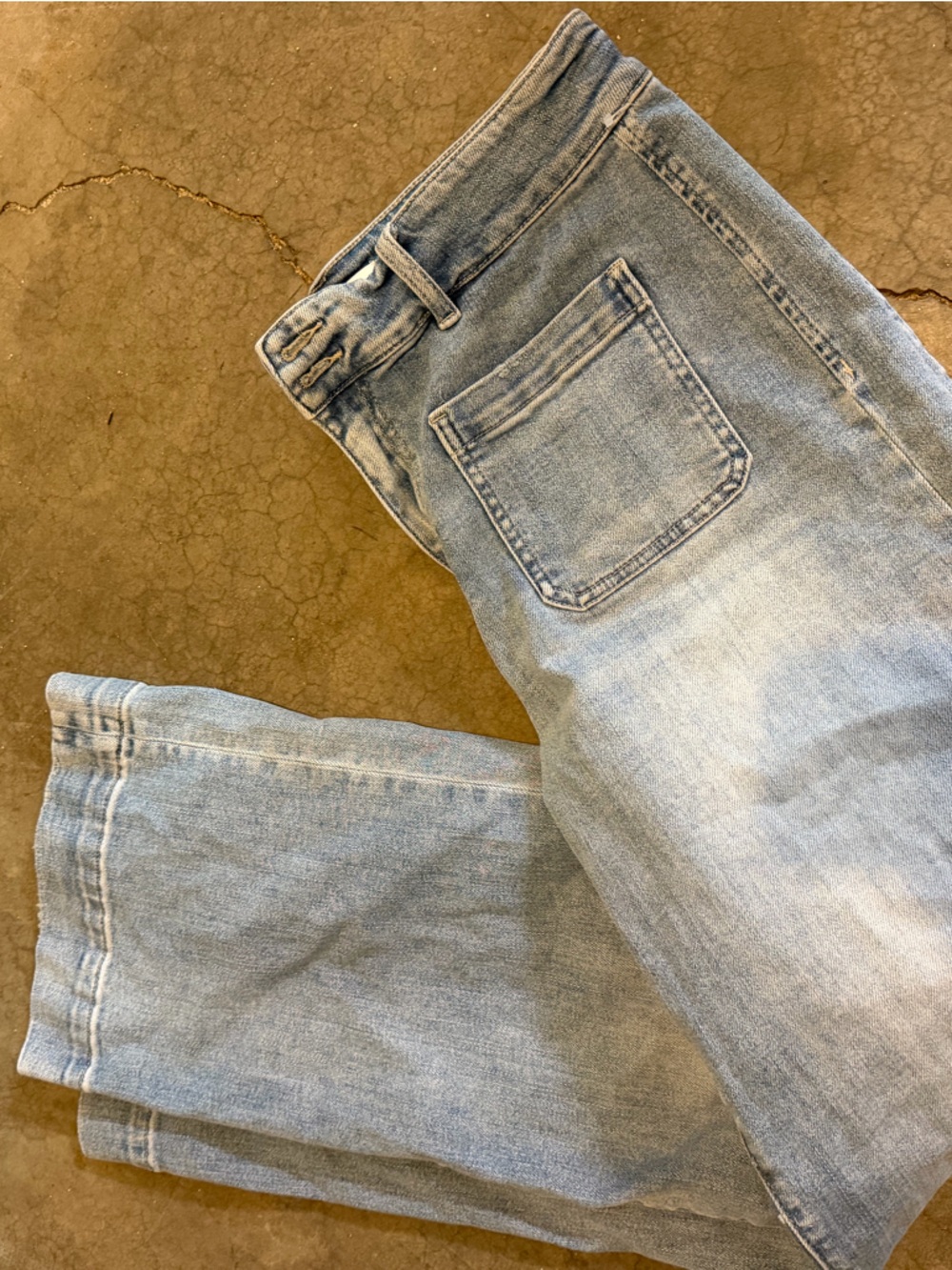 Vici Rugged High-Rise Wide Leg Jeans - Picture 5 of 5